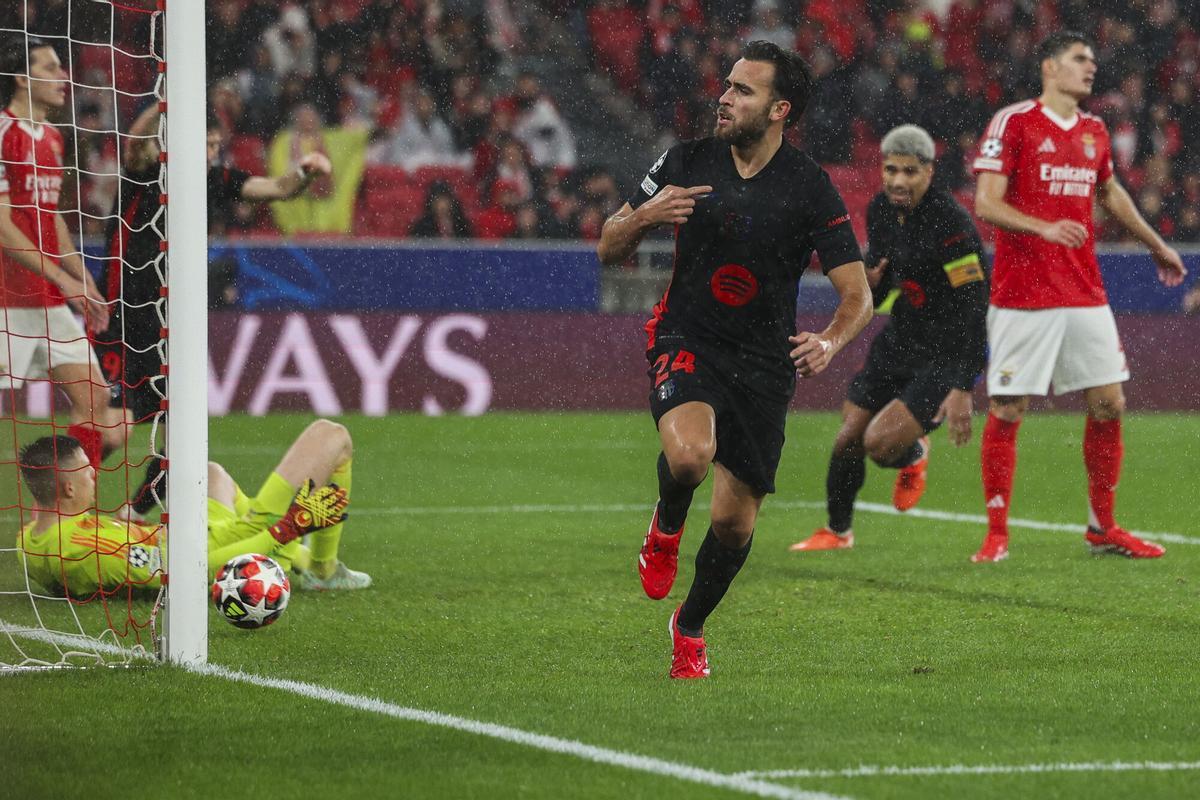 Eric Garcia scores against Benfica